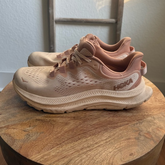 Hoka Kawana 2 Women’s Sneakers Sz: 7.5 - Picture 6 of 10